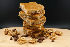 Walnut Chocolate Chip Blondies